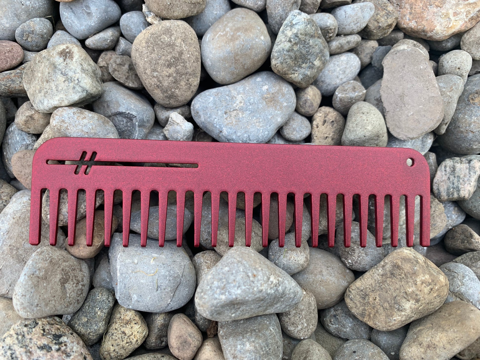 Heircomb Abbey Wide Tooth Matte Cherry