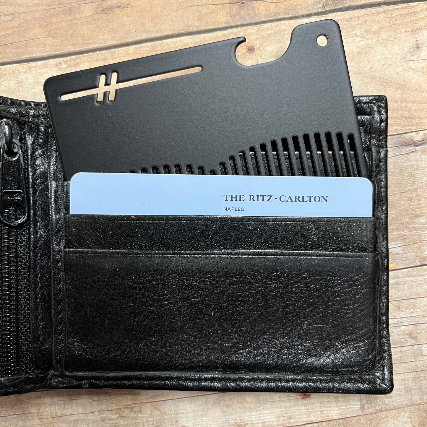 Wallet Comb